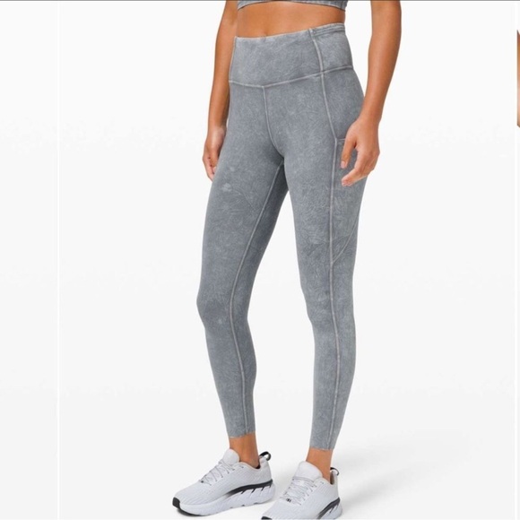 lululemon athletica Pants - A26- Lululemon Fast and Free High Rise 25" *Ice Dye Ice Wash Asphalt gray 4